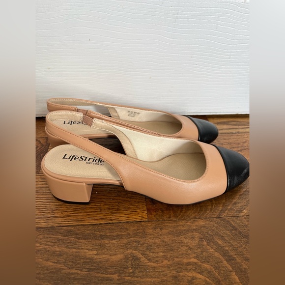 Life Stride Women's Two-Tone Slingback Heels - Picture 5 of 10